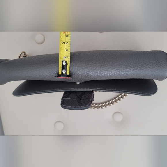 GUCCI GRAY PYTHON GREENWICH CLUTCH WITH SHOULDER STRAP - Picture 15 of 15